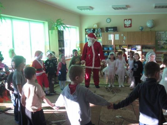 Grafika #53: 06.12.2012 - Mikołajki w grupie Starszaków