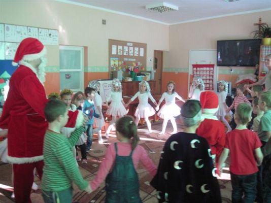 Grafika #56: 06.12.2012 - Mikołajki w grupie Starszaków