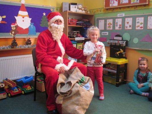 Grafika #11: 06.12.2012 - Mikołajki w grupie Średniaków