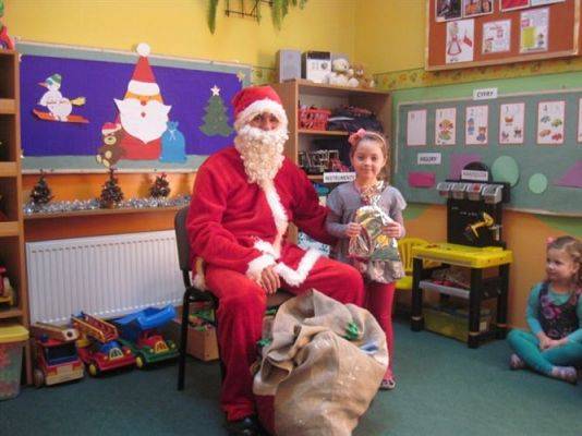 Grafika #13: 06.12.2012 - Mikołajki w grupie Średniaków