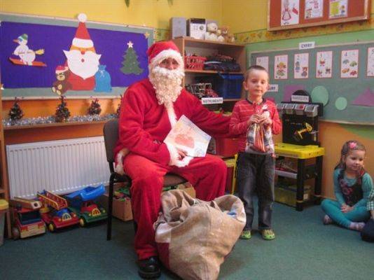 Grafika #15: 06.12.2012 - Mikołajki w grupie Średniaków