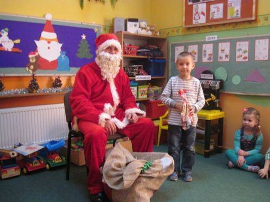 Grafika #18: 06.12.2012 - Mikołajki w grupie Średniaków