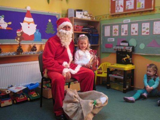 Grafika #23: 06.12.2012 - Mikołajki w grupie Średniaków