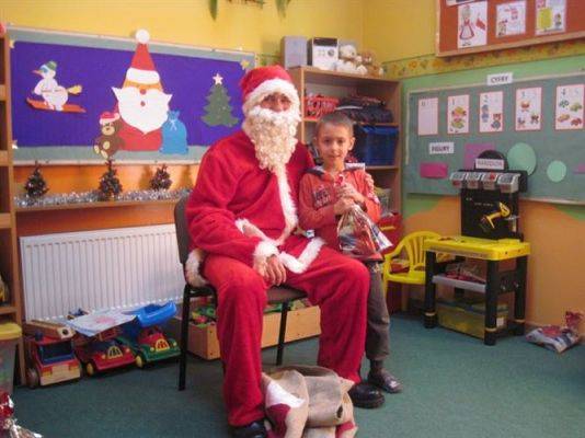 Grafika #33: 06.12.2012 - Mikołajki w grupie Średniaków