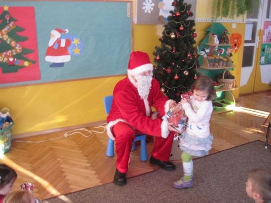 Grafika #44: 06.12.2012 - Mikołajki w grupie Maluszków