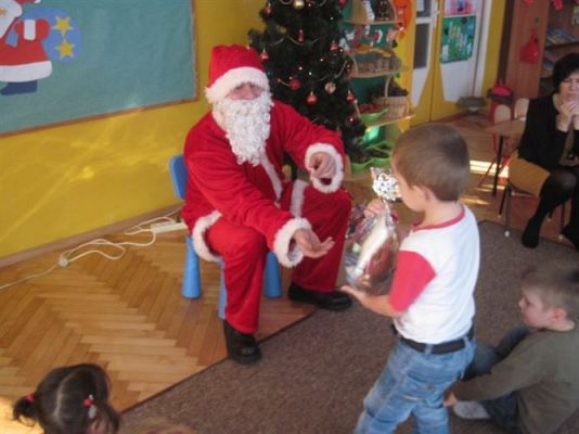Grafika #46: 06.12.2012 - Mikołajki w grupie Maluszków