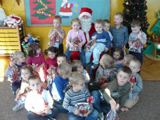 Grafika #52: 06.12.2012 - Mikołajki w grupie Maluszków