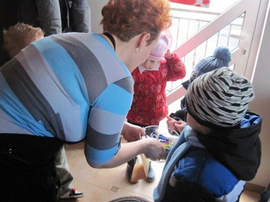 Grafika #24: 07.03.2013 - Maluszki w salonie fryzjerskim w Wicku