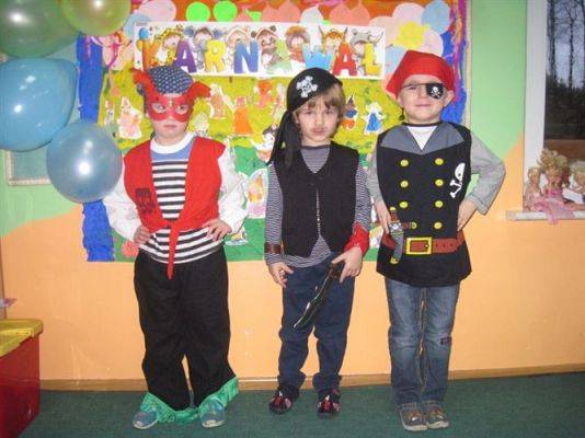 Grafika #11: 31.01.2013 - Nasze karnawałowe przebrania - grupa Średniaków