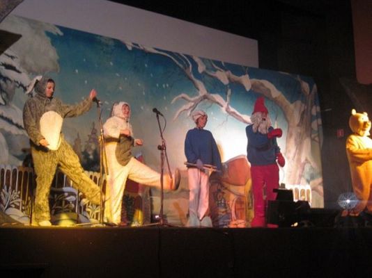 Grafika #16: 18.01.2013 - Baśń muzyczna pt. "W tajemniczej krainie Krasnali"