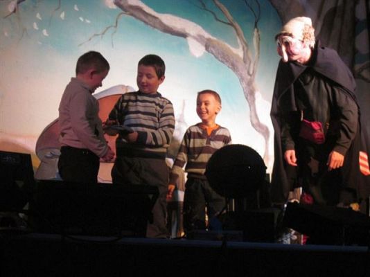 Grafika #31: 18.01.2013 - Baśń muzyczna pt. "W tajemniczej krainie Krasnali"