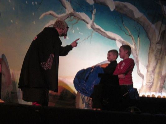 Grafika #35: 18.01.2013 - Baśń muzyczna pt. "W tajemniczej krainie Krasnali"