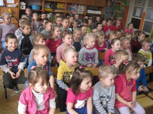 Grafika #4: 10.04.2013 - Przedstawienie teatralne pt. "Reksio" w wykonaniu teatru DUET z Krakowa