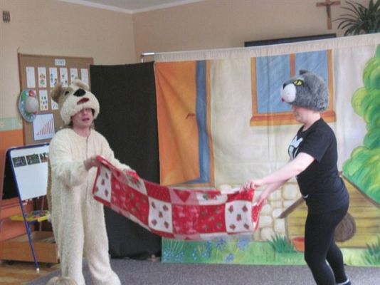 Grafika #9: 10.04.2013 - Przedstawienie teatralne pt. "Reksio" w wykonaniu teatru DUET z Krakowa