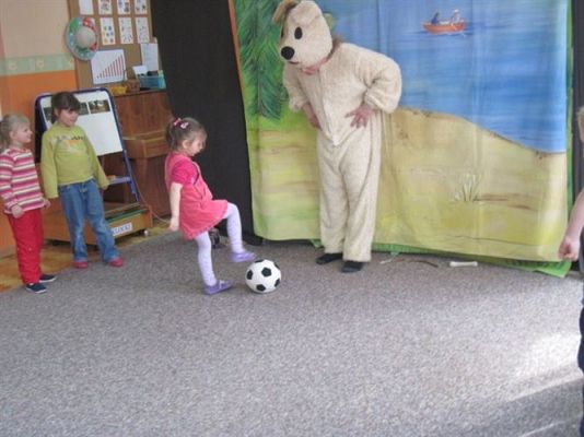 Grafika #21: 10.04.2013 - Przedstawienie teatralne pt. "Reksio" w wykonaniu teatru DUET z Krakowa