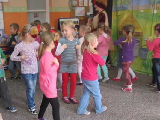 Grafika #31: 10.04.2013 - Przedstawienie teatralne pt. "Reksio" w wykonaniu teatru DUET z Krakowa