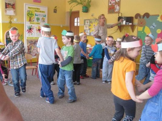 Grafika #13: 09.04.2013 - Zajęcia otwarte w grupie "Maluszków"