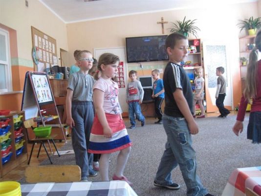 Grafika #8: 09.05.2013 - Zajęcia otwarte w grupie Starszaków