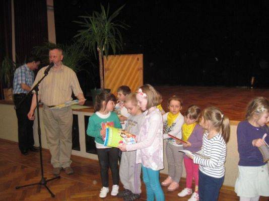 Grafika #14: 18.04.2013 - Roztrzygnięcie konkursu pt. "Ulubiony bohater książkowy"