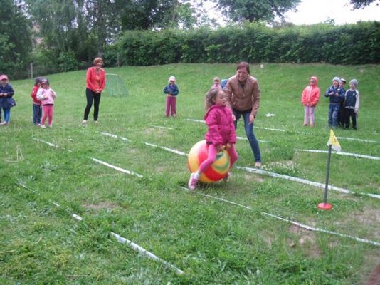 Grafika #36: 03.06.2013 - Dzień Dziecka