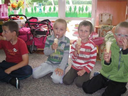 Grafika #79: 03.06.2013 - Dzień Dziecka