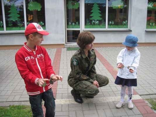 Grafika #44: 28.05.2013 - Straż Graniczna w naszym przedszkolu