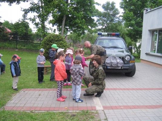 Grafika #52: 28.05.2013 - Straż Graniczna w naszym przedszkolu