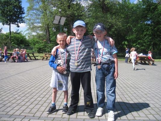 Grafika #26: 22.05.2013 - Bierzemy udział w akcji "Polska biega"