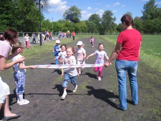 Grafika #34: 22.05.2013 - Bierzemy udział w akcji "Polska biega"
