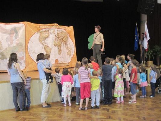 Grafika #24: 27.08.2013 - Podsumowanie wakacji w Gminnym Ośrodku Kultury i Sportu w Wicku