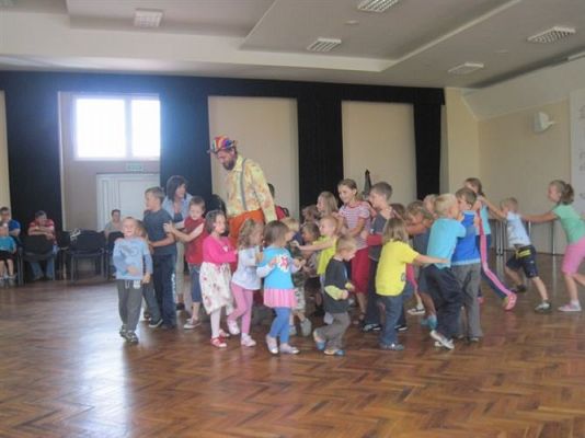 Grafika #28: 27.08.2013 - Podsumowanie wakacji w Gminnym Ośrodku Kultury i Sportu w Wicku