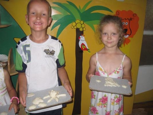 Grafika #15: 07.08.2013 - Mali artyści