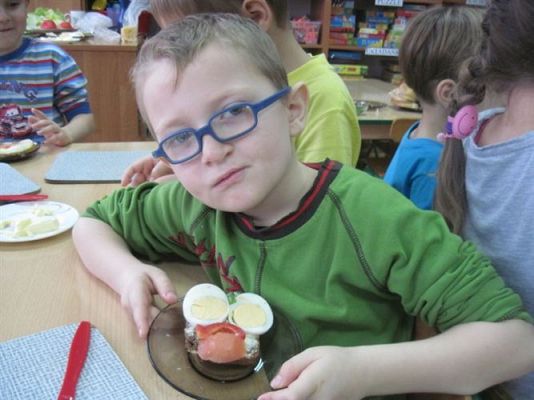 Grafika #13: 22.11.2013 - Robimy zdrowe i kolorowe kanapki