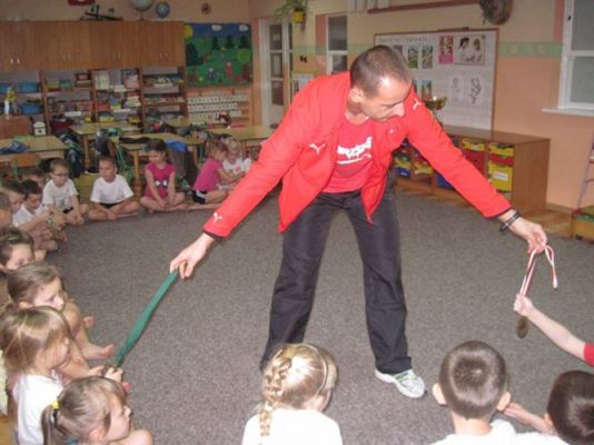 Grafika #1: 18.11.2013 - Spotkanie z maratończykiem i instruktorem fitness p.Jerzym Wieczorkiewicz