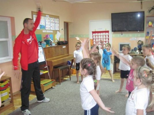 Grafika #8: 18.11.2013 - Spotkanie z maratończykiem i instruktorem fitness p.Jerzym Wieczorkiewicz