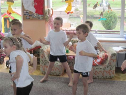 Grafika #9: 18.11.2013 - Spotkanie z maratończykiem i instruktorem fitness p.Jerzym Wieczorkiewicz