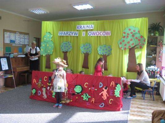 Grafika #4: 13.11.2013 - Przedstawienie kukiełkowe w wykonaniu Starszaków dla zaproszonych gości