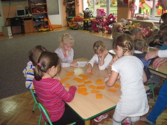 Grafika #19: 07.11.2013 - Spotkanie z p.Bogusławem Kotlarz - ornitologiem