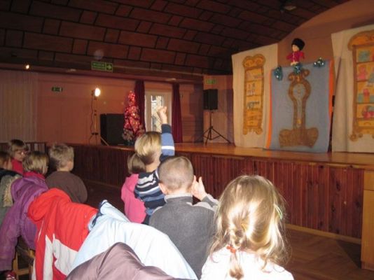 Grafika #20: 04.12.2013 - Wyjazd do Szkoły Muzycznej w Lęborku na przedstawienie pt."Dziadek do orzechów"