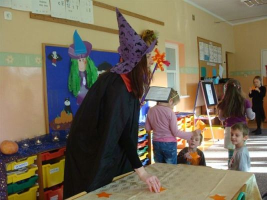 Grafika #33: 29.11.2013 - Andrzejki w gr. III