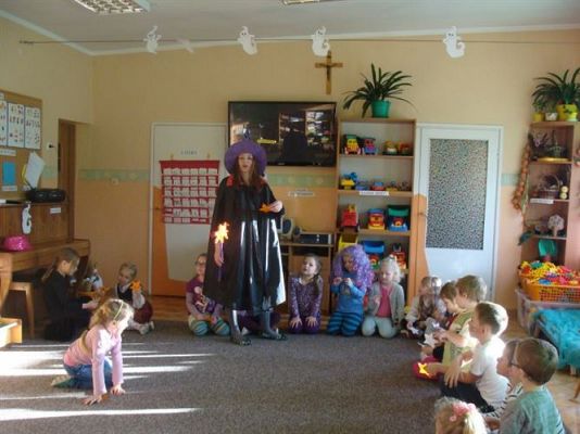 Grafika #35: 29.11.2013 - Andrzejki w gr. III