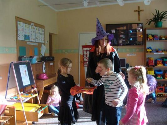 Grafika #45: 29.11.2013 - Andrzejki w gr. III