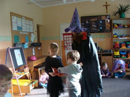 Grafika #46: 29.11.2013 - Andrzejki w gr. III