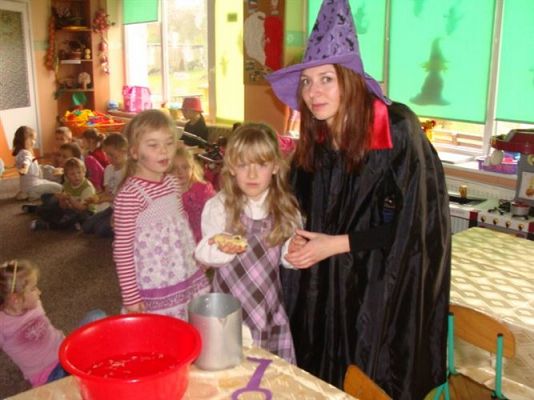 Grafika #53: 29.11.2013 - Andrzejki w gr. III