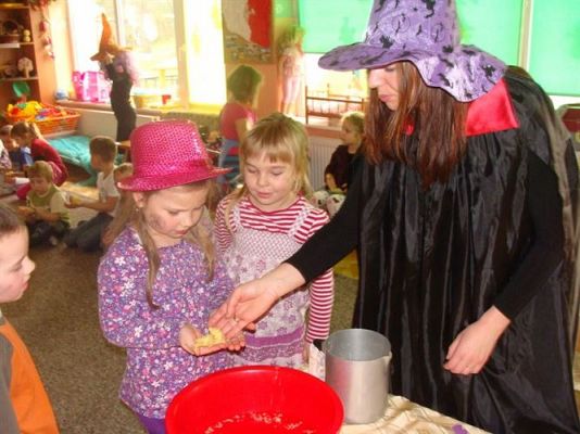 Grafika #59: 29.11.2013 - Andrzejki w gr. III