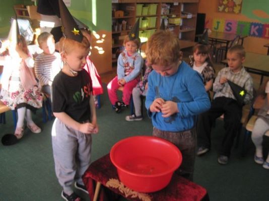 Grafika #7: 29.11.2013 - Andrzejki w gr.I i II