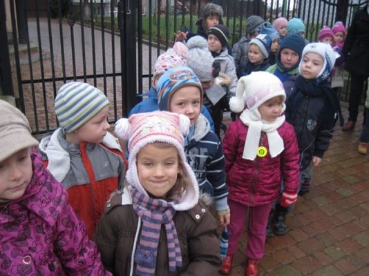 Grafika #1: 26.11.2013 - Średniaki z wizytą w aptece