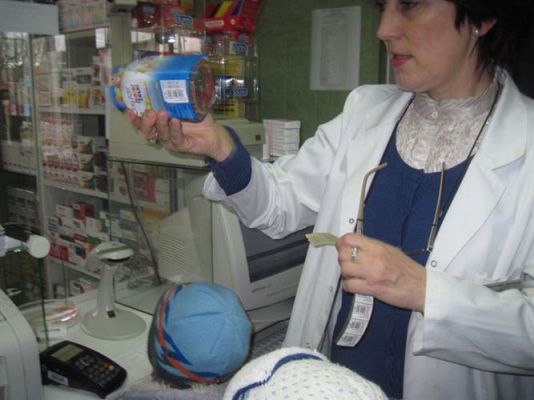 Grafika #17: 26.11.2013 - Średniaki z wizytą w aptece