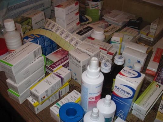 Grafika #19: 26.11.2013 - Średniaki z wizytą w aptece