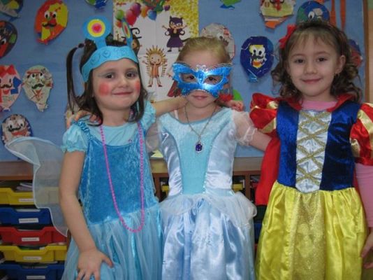 Grafika #25: Nasze karnawałowe przebrania - Maluchy